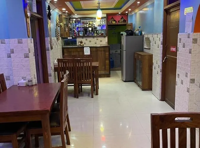 Hotel Goshaikunda Hotel *
